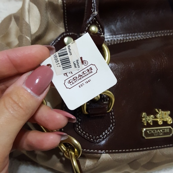 BNWT Coach shoulder bag - Picture 5 of 7